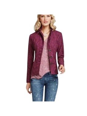 CAbi GUC Quilted Plum Blazer Jacket perfect for Spring. Clean smoke free home